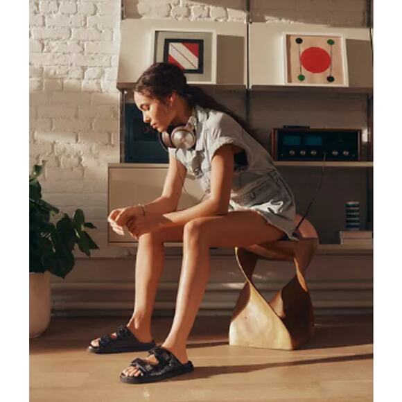 NEW Steve Madden Denim Romper Size Medium Light Blue Cotton Calliope Jean Outfit - Picture 14 of 15